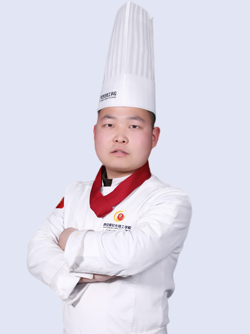 任毅凡